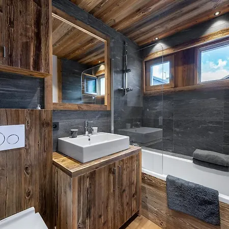 Jaillet 3 6 Personnes Апартаменти *